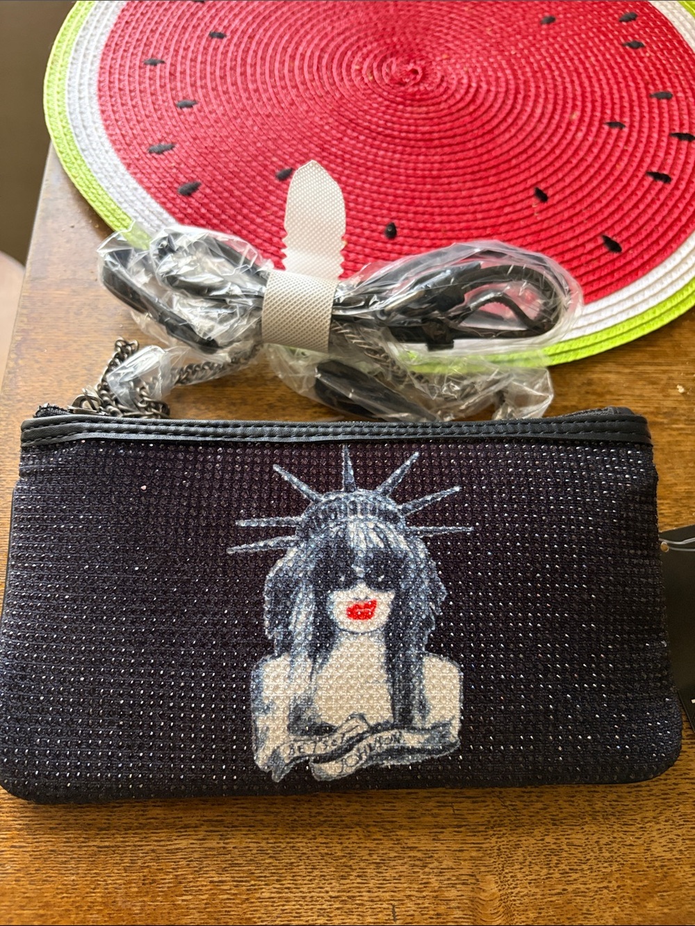 Betsey Johnson Black Glitter Crossbody with Statue of Liberty Graphic